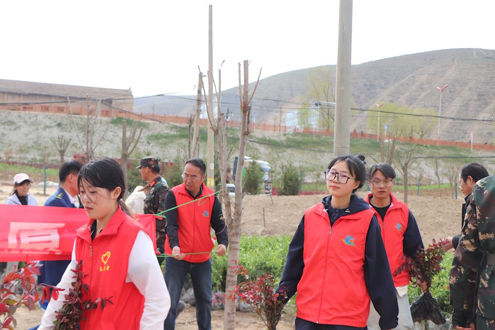 3e329443a0584fddb1f705eb5b0c9a8f.jpg 3e329443a0584fddb1f705eb5b0c9a8f.jpg